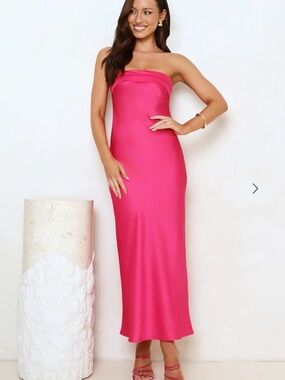 Hello Molly Strapless Fuchsia Satin Column Dress